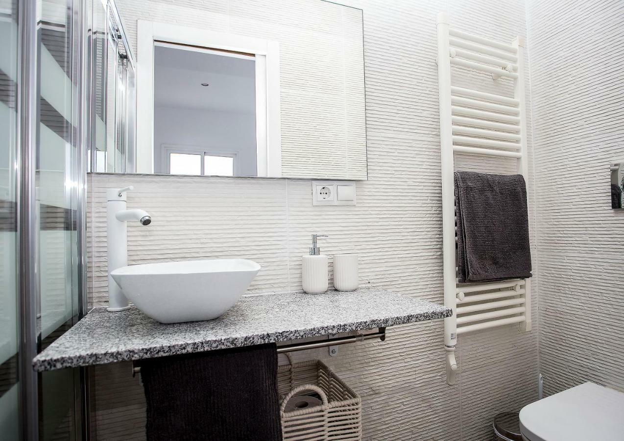 Adorable Urban Apartment